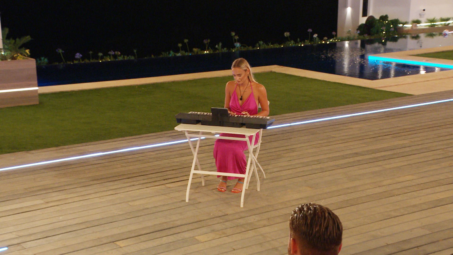 Love Island 2021 cast show off their hidden talents in villa talent