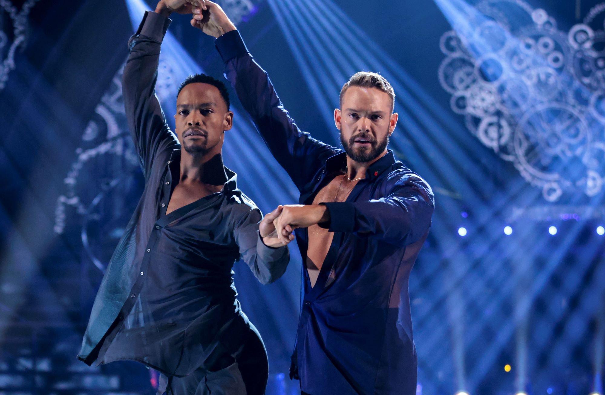 Strictlys John Whaite Plans Intimate Dance With Johannes Radebe Tellymix 1686