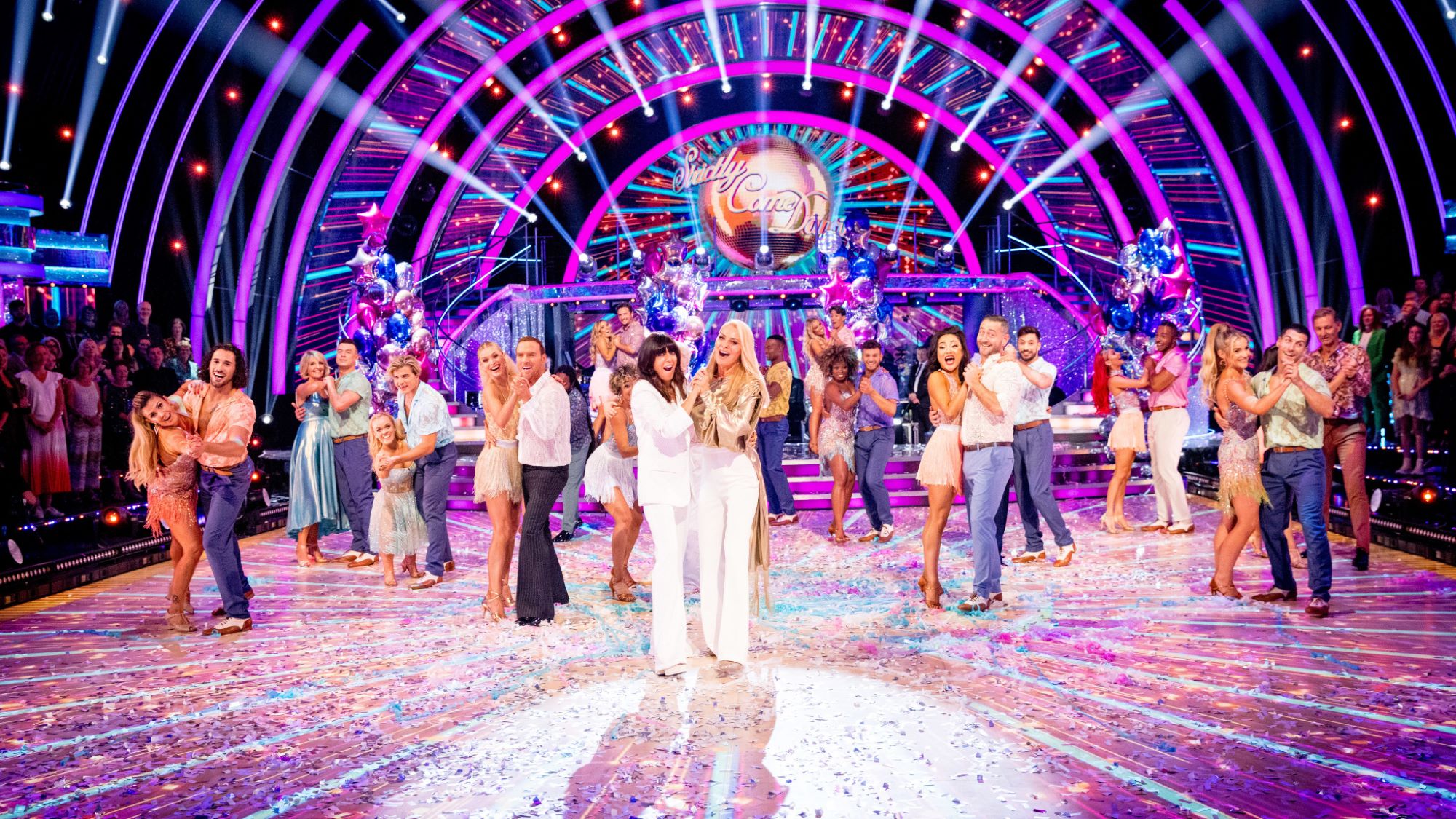 Tonight's Strictly Come Dancing 2022 Start Time, Line Up, Songs And ...